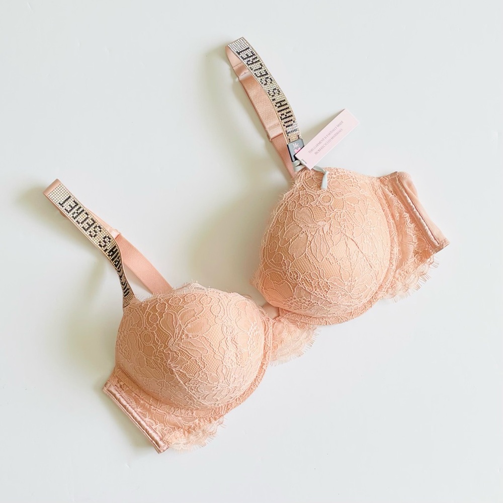 Victoria's Secret Peach Lace Bra